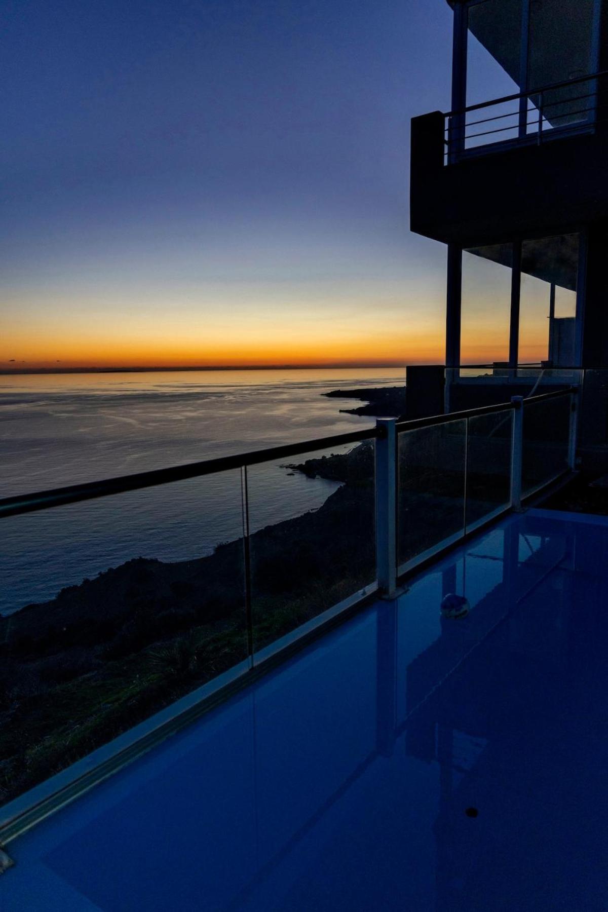 Akrotiri Panorama- Luxury Rental Apartments With Sea View Родакинон Экстерьер фото