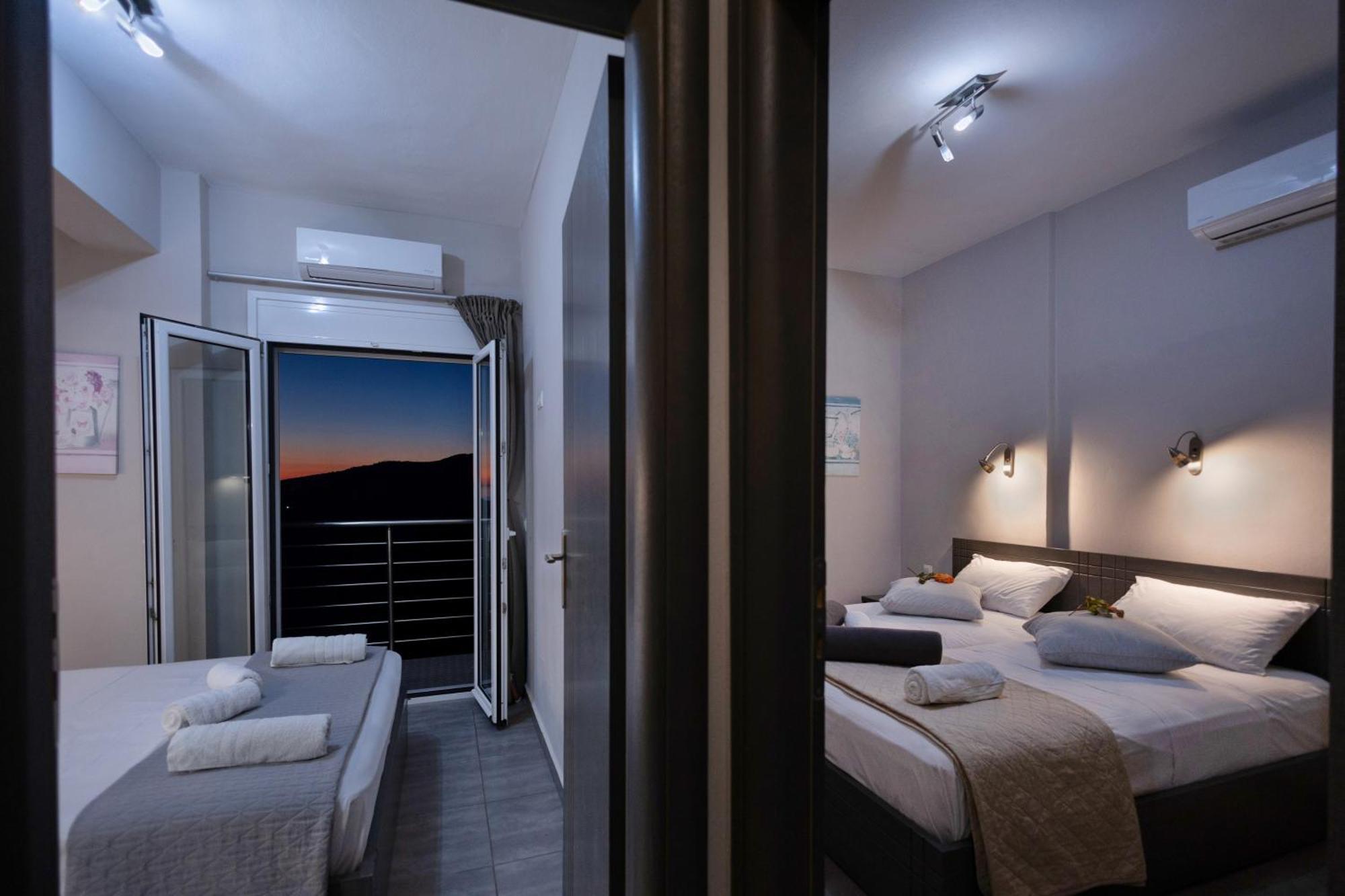 Akrotiri Panorama- Luxury Rental Apartments With Sea View Родакинон Экстерьер фото